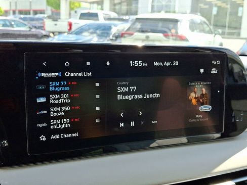 Used 2025 Hyundai Palisade Calligraphy image 17