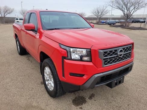 Used 2022 Nissan Frontier SV w/ Technology Package image 4