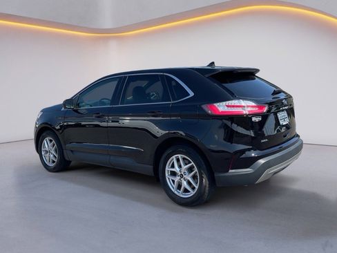 Used 2024 Ford Edge SEL image 5