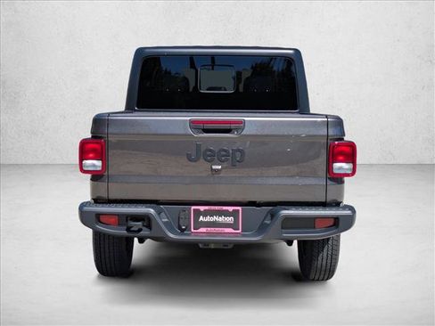 New 2026 Jeep Gladiator Sport AWD/4WD image 8