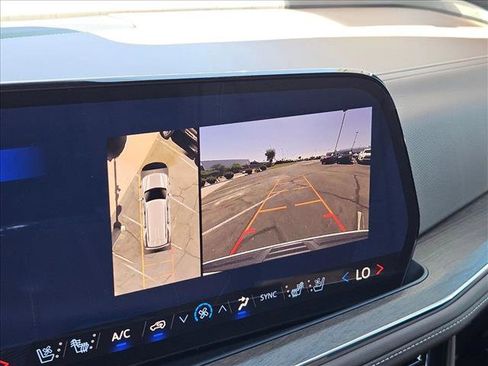 New 2026 Chevrolet Tahoe High Country AWD/4WD image 13