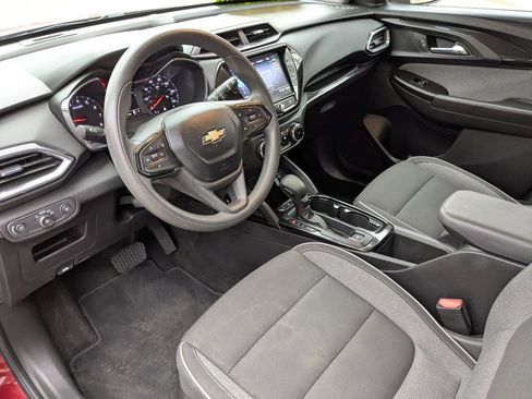Certified 2021 Chevrolet TrailBlazer LT w/ Convenience Package image 11