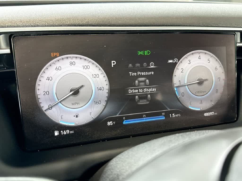Used 2022 Hyundai Tucson SEL w/ Convenience + Premium Package FWD image 16