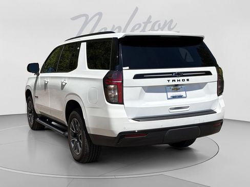 Used 2023 Chevrolet Tahoe Z71 w/ Luxury Package AWD/4WD image 3