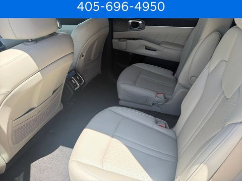 Used 2024 Kia Sorento SX Prestige AWD/4WD image 28