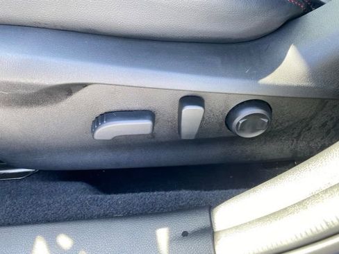 Used 2022 Subaru WRX Limited AWD/4WD image 17