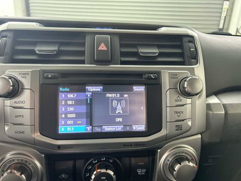 Used 2019 Toyota 4Runner SR5 Premium image 12