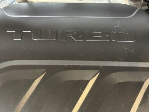 Used 2024 Buick Encore GX Preferred FWD image 23