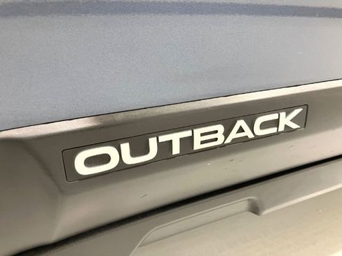 Used 2013 Subaru Outback 2.5i Premium w/ All-Weather Pkg AWD/4WD image 15