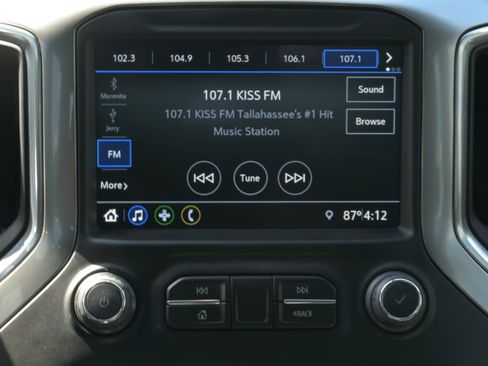 Used 2022 Chevrolet Silverado 1500 RST image 17