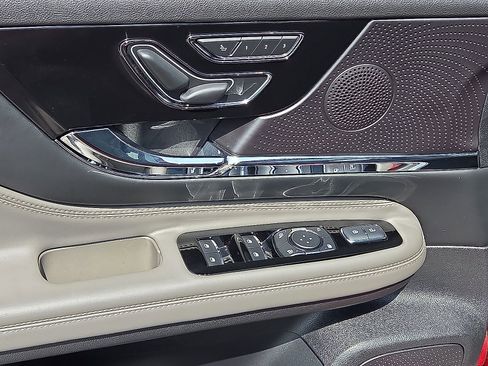 New 2025 Lincoln Corsair Grand Touring w/ Equipment Group 301A AWD/4WD image 14