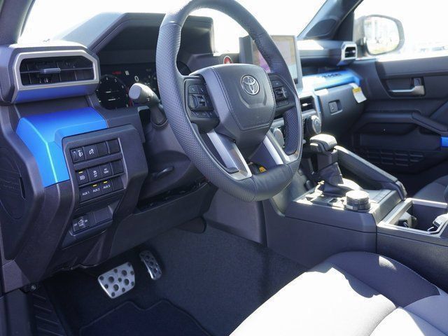 Used 2025 Toyota Tacoma TRD Sport w/ TRD Sport Upgrade Package AWD/4WD image 21