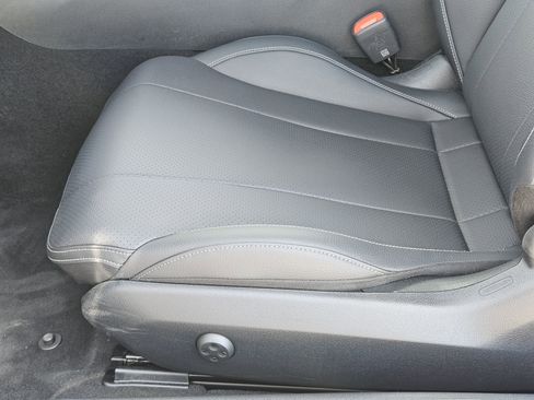 Certified 2025 Mercedes-Benz CLE 300 4MATIC Cabriolet image 25