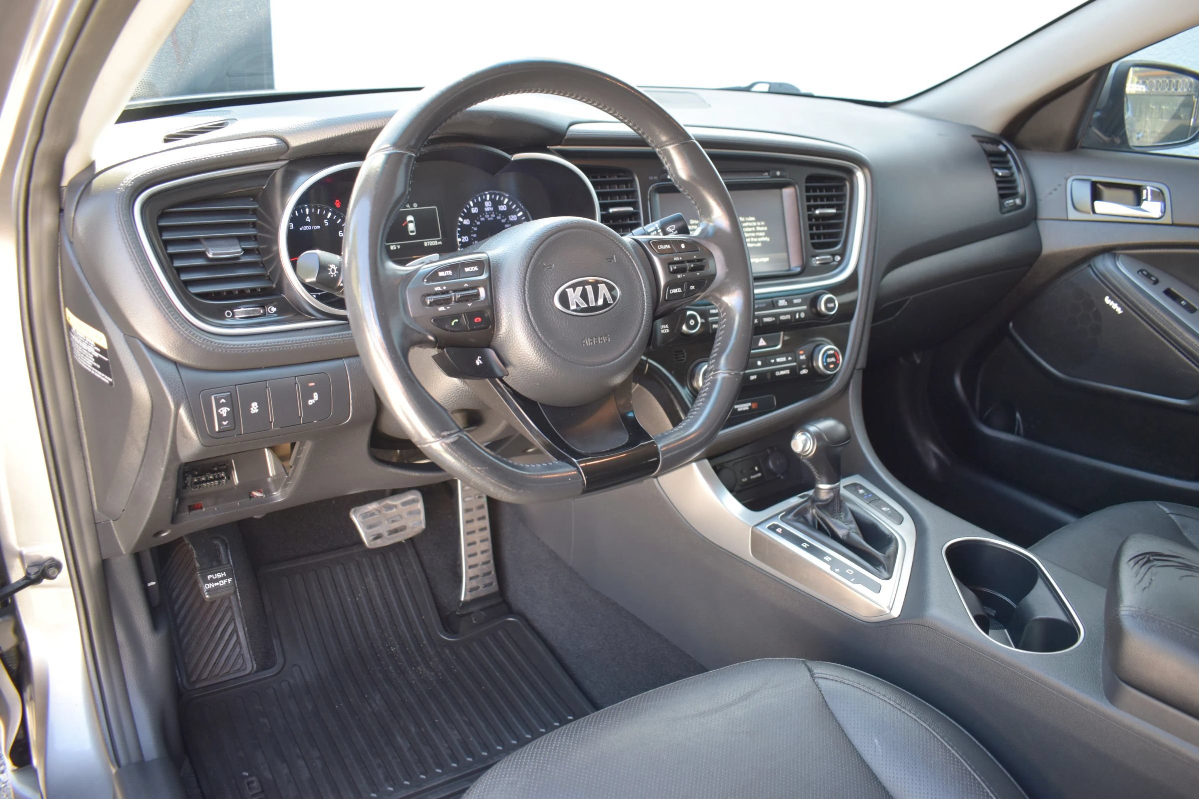 Used 2014 Kia Optima SX w/ SX Turbo Premium Package FWD image 3