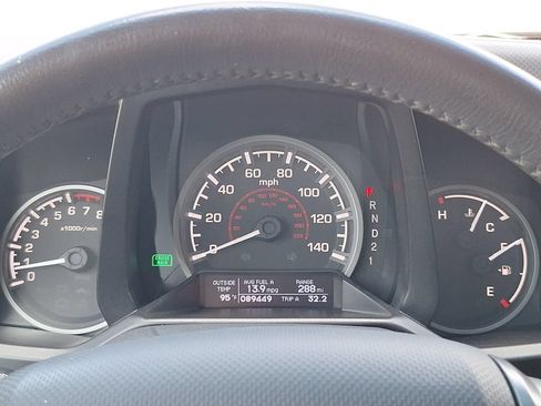Used 2011 Honda Ridgeline RTL image 9