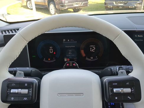 New 2026 Hyundai Santa Fe SEL image 32