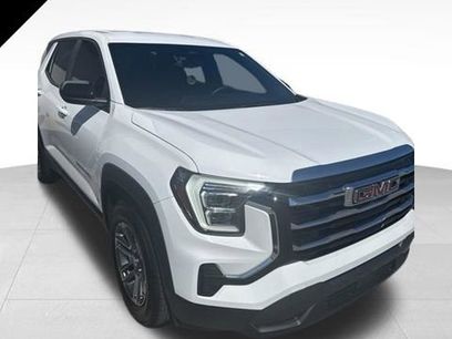 Used 2025 GMC Terrain Elevation