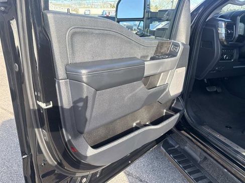 Certified 2024 Ford F250 Lariat w/ Lariat Ultimate Package image 16