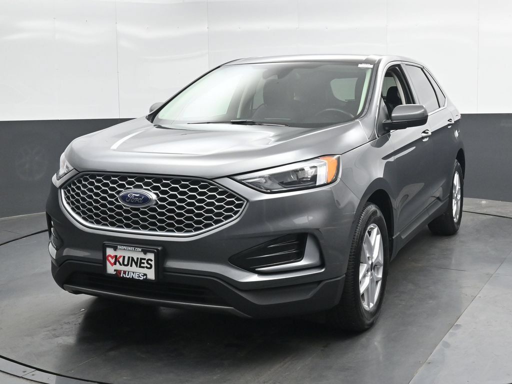 Used 2024 Ford Edge SEL AWD/4WD image 6