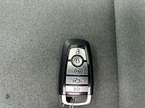 Used 2025 Ford F150 XLT w/ Equipment Group 303A High image 33