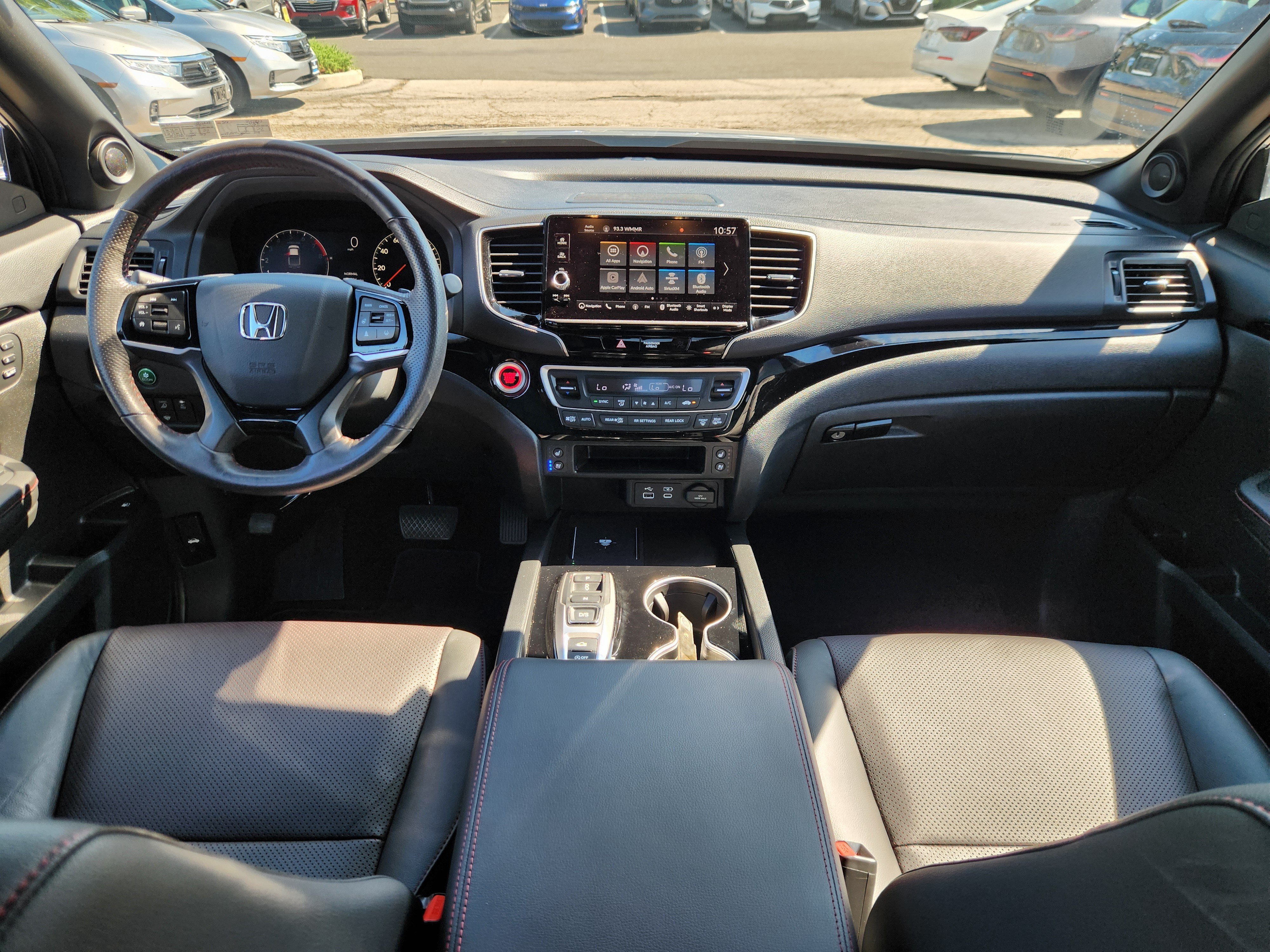Certified 2025 Honda Ridgeline Black Edition image 8