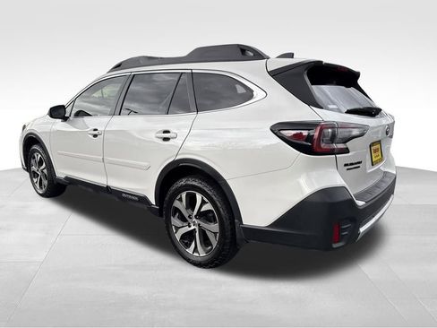 Used 2022 Subaru Outback Limited image 7