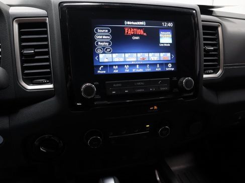 Used 2022 Nissan Frontier SV image 32