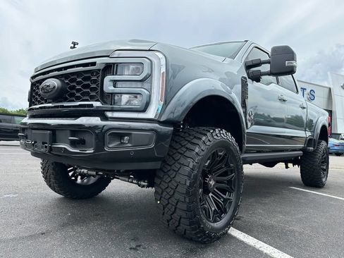 New 2026 Ford F250 Lariat w/ Black Appearance Package AWD/4WD image 33