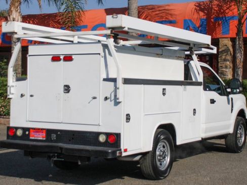 Used 2018 Ford F350 XL w/ Power Equipment Group image 12