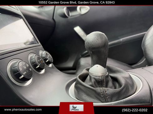 Used 2004 Nissan 350Z Touring image 21