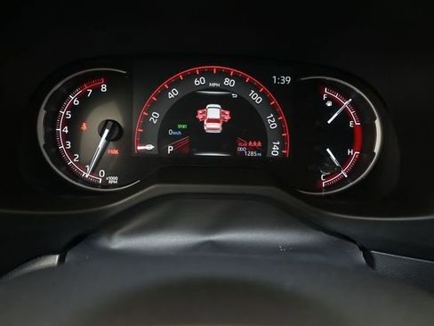 Used 2025 Toyota RAV4 LE FWD image 10