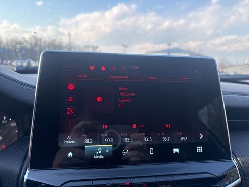 Used 2025 Jeep Compass Trailhawk image 26