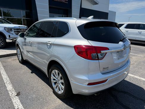 Used 2018 Buick Envision Essence FWD image 4