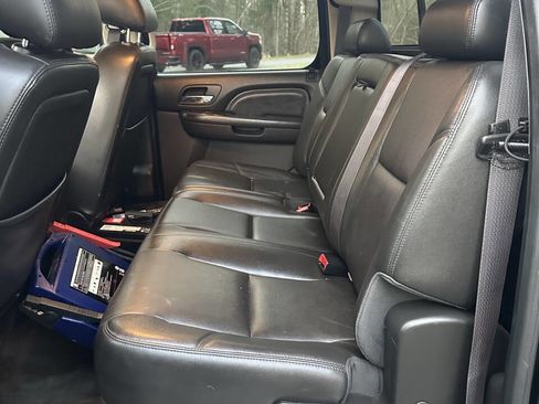 Used 2013 GMC Sierra 3500 Denali image 19