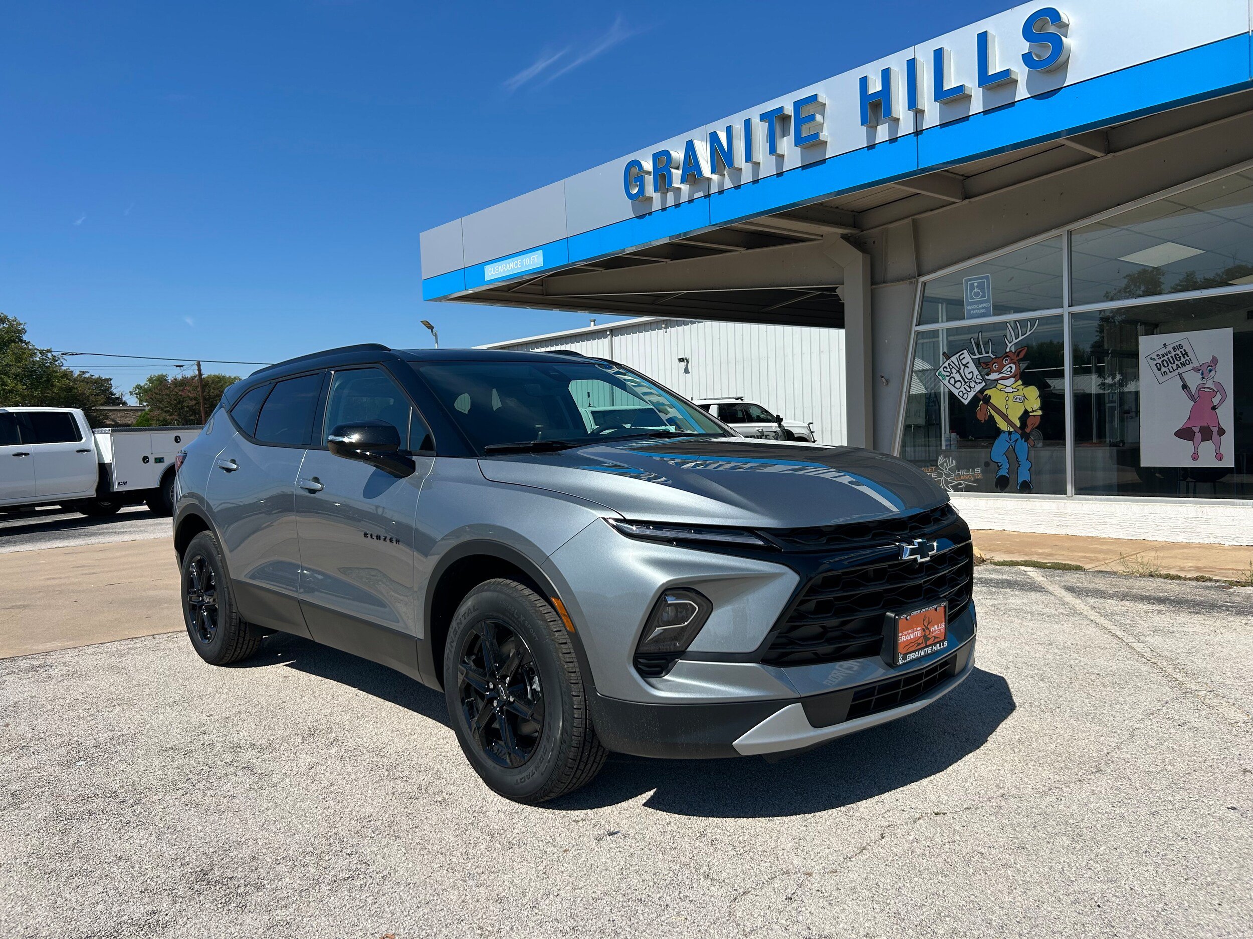 New 2026 Chevrolet Blazer LT w/ Sound & Technology Package FWD image 1