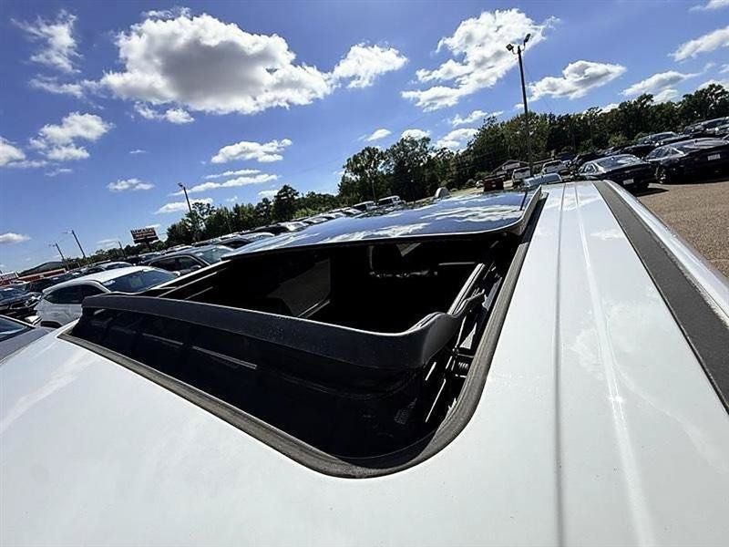 Used 2022 RAM 1500 Limited AWD/4WD image 60