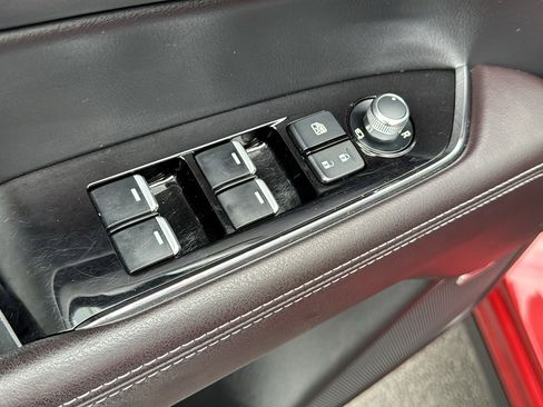 Certified 2024 MAZDA CX-5 Signature image 12