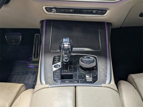 Used 2019 BMW X7 xDrive50i w/ Dynamic Handling Package image 15