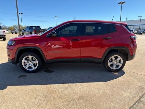 New 2024 Jeep Compass Sport image 8