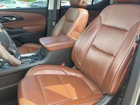 Used 2018 Chevrolet Traverse High Country AWD/4WD image 89