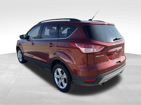 Used 2014 Ford Escape SE w/ Equipment Group 201A image 3