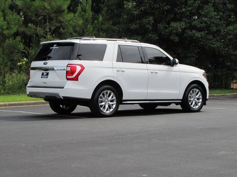 Used 2021 Ford Expedition XLT RWD image 6