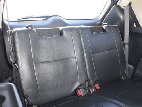 Used 2019 Mitsubishi Outlander SEL image 17