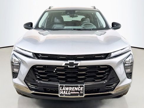 New 2026 Chevrolet Trax ACTIV w/ Driver Confidence Package FWD image 2