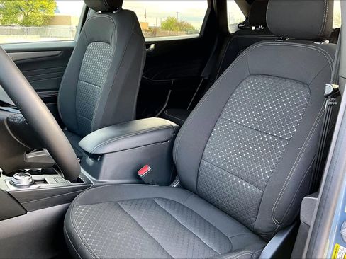 Used 2023 Ford Escape Active w/ Tech Pack #2 image 8