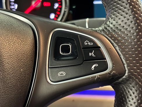 Used 2018 Mercedes-Benz E 400 Coupe image 25
