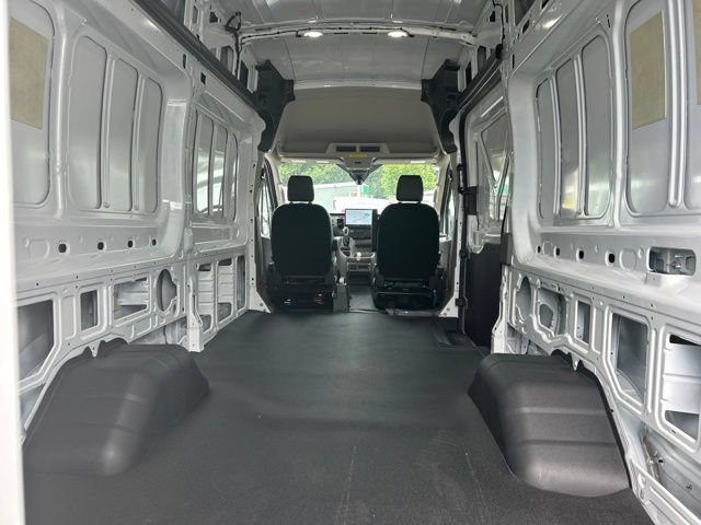 New 2026 Ford Transit 350 148 High Roof Extended DRW RWD image 13