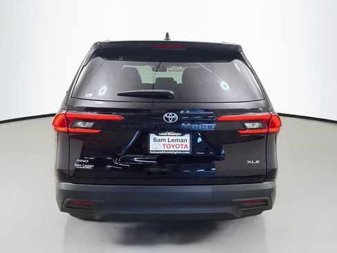 Used 2024 Toyota Grand Highlander AWD image 6