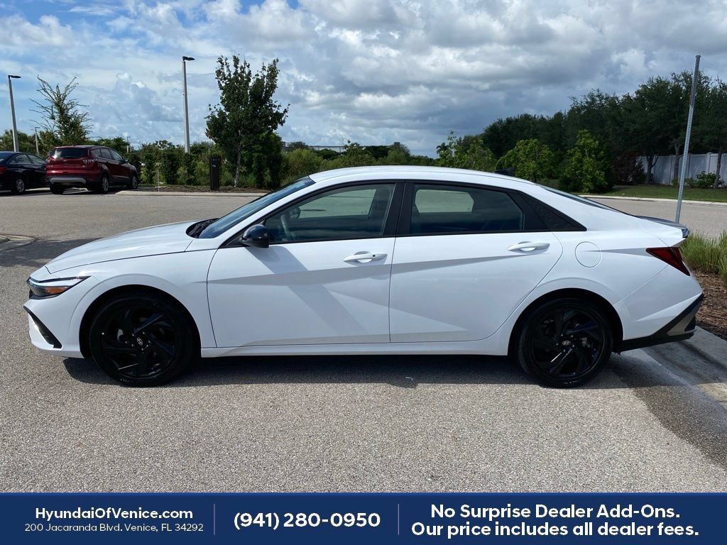 Certified 2026 Hyundai Elantra Sport FWD image 27
