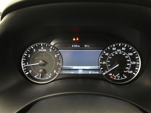 Used 2022 Nissan Armada SL image 17